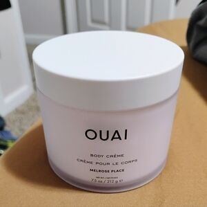 BN OUAI Melrose Place Body Crème in White Jar